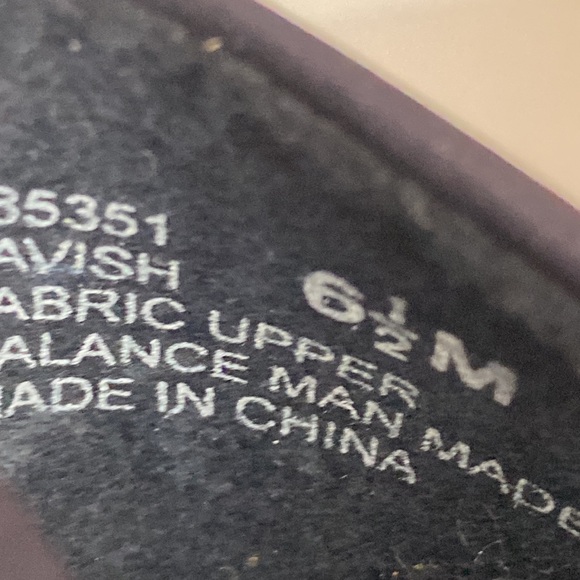 Mootsies Tootsies Navy Blue Chunky Block Heel Shoes - Picture 10 of 10